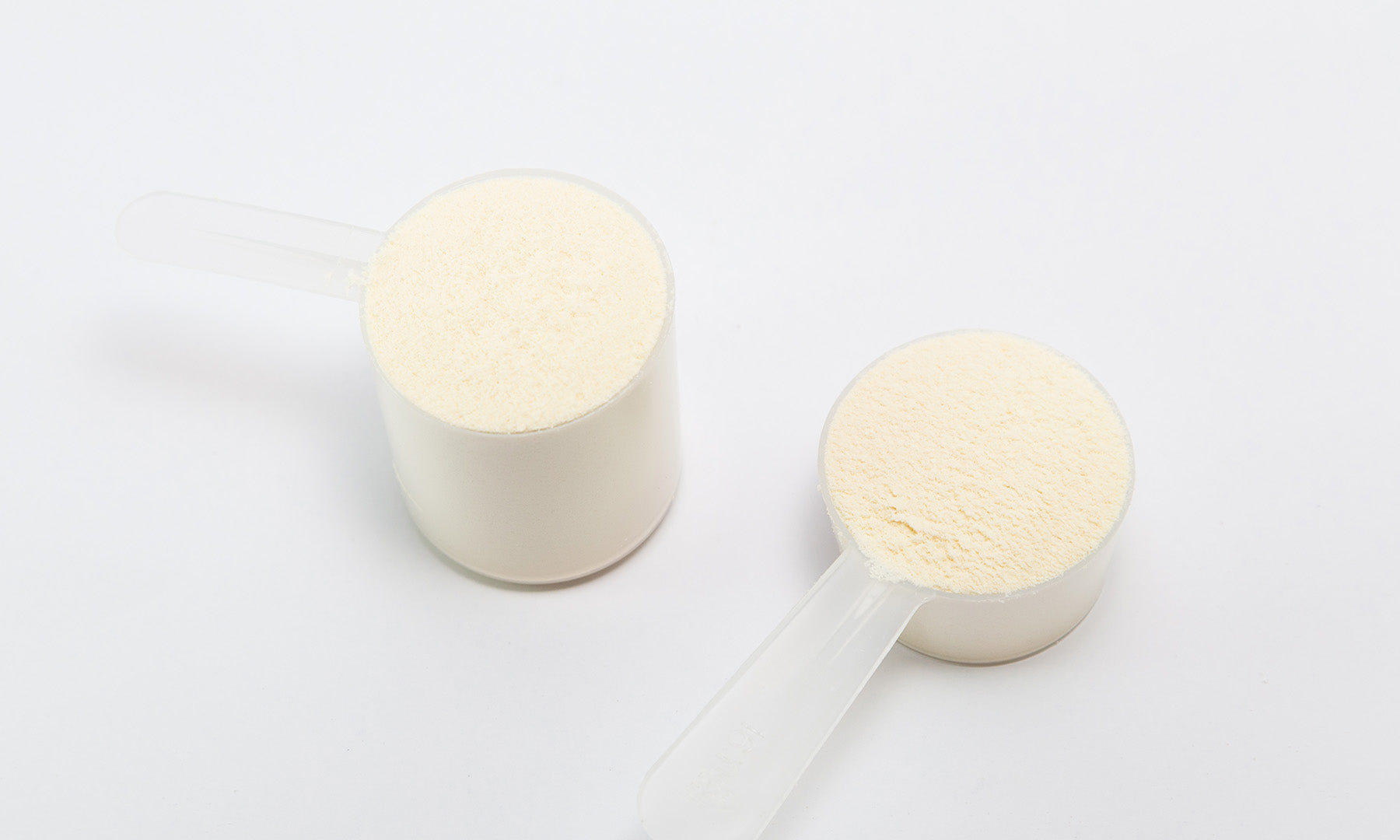 Whey protein isolate vs. whey protein concentrate powders